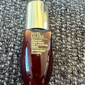 Advanced Night Repair Eye Concentrate Matrix
Synchronized Multi-Recovery Complex